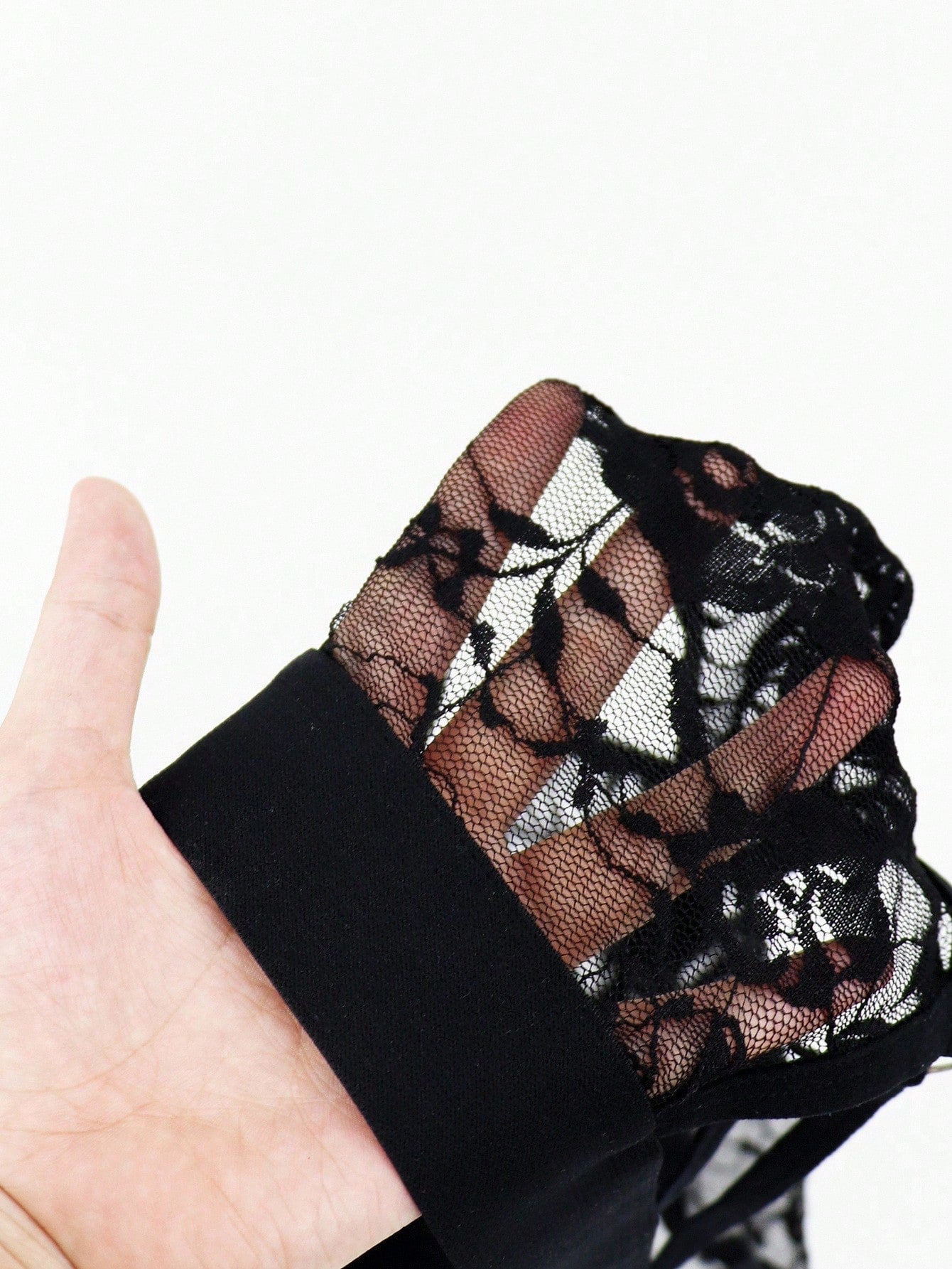 Men’s Textured Knit Short Neutral Tone Simple Look For Everyday Wear