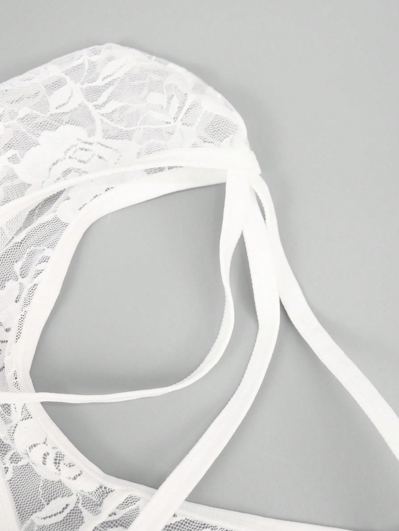 1pc Men’s Short with Black Rose Lace Trim Detail, Lightweight Material, Clean Design