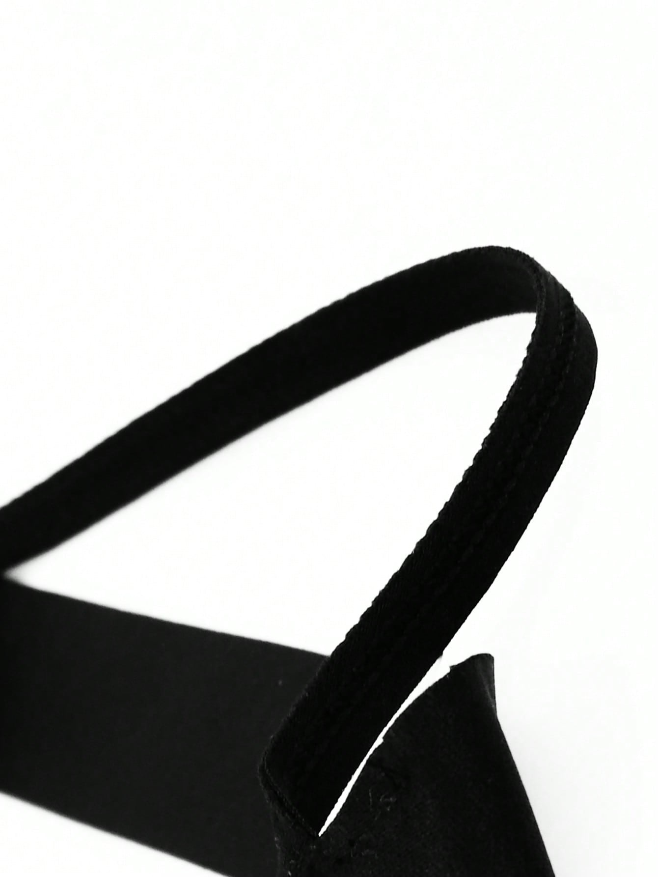 Men's hollow mesh mid-rise thong underwear with a colorblock design