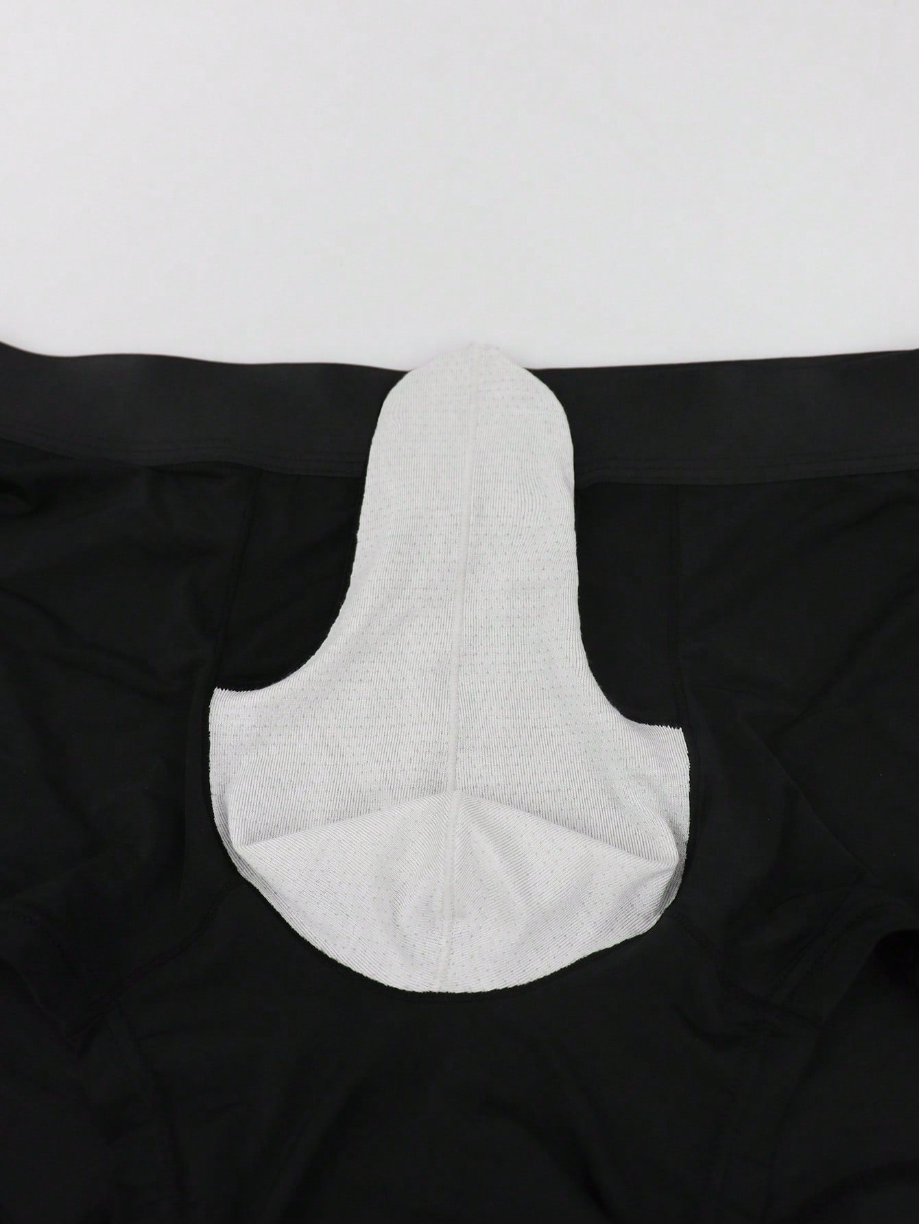 Men's patchwork casual low-rise boxer shorts in a plain style with medium-stretch knitted fabric.