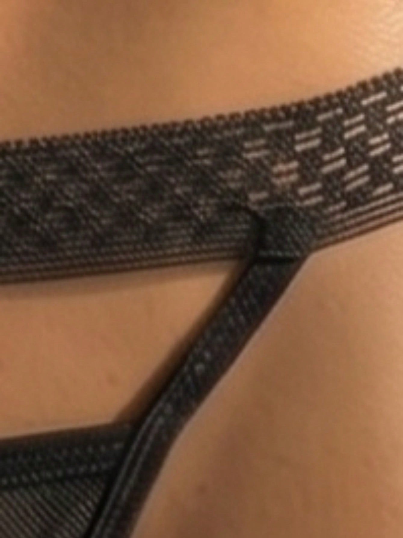 1pc Fashion Black Hollow Mesh No-Slip Mid-Waist Thong Sexy Men's Underwear