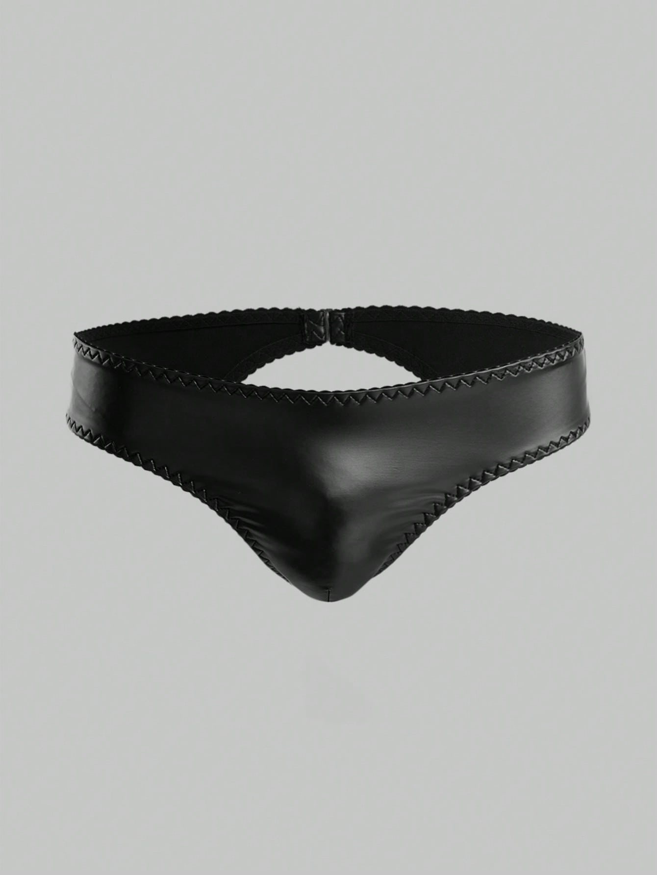 Men’s Solid Color Short, Low-Rise Style, For Daily Wear