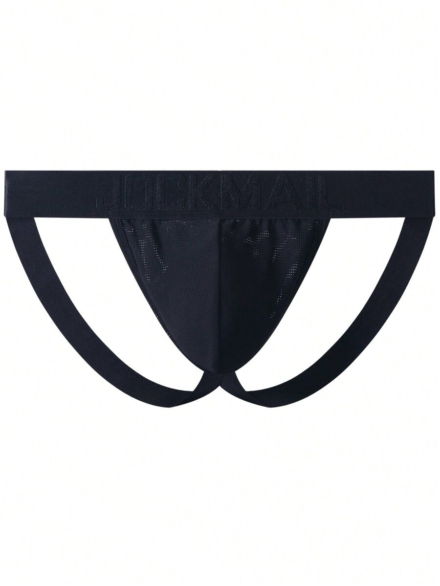 Men's shorts, made of lightweight, breathable material, with a simple design, suitable for everyday wear.