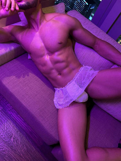 Men’s Mesh Patchwork Low-Rise Shorts – Lightweight Stretch Edition