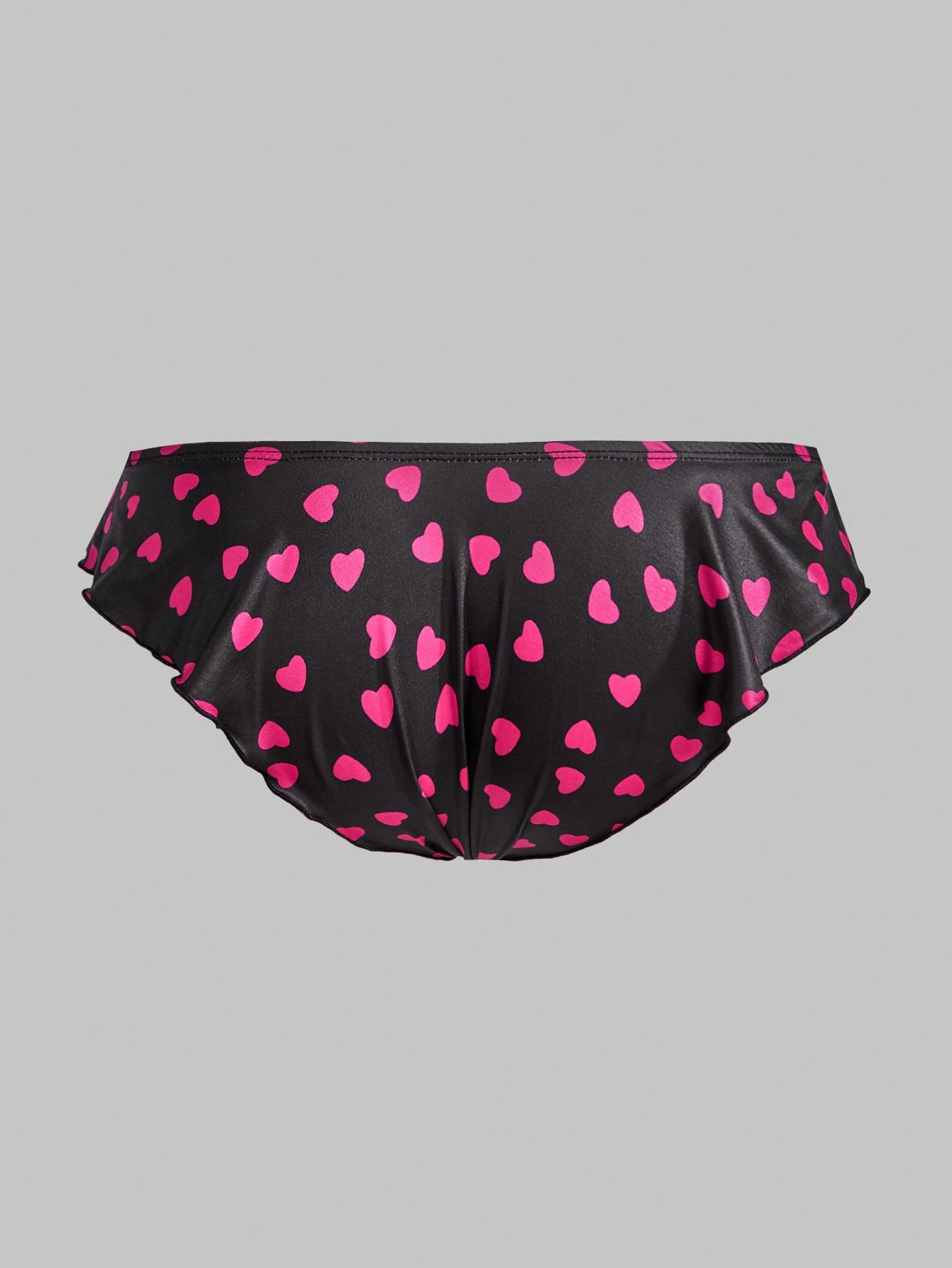 Men’s Heart Print Short With Soft Edge Trim Detail For Daily Styling