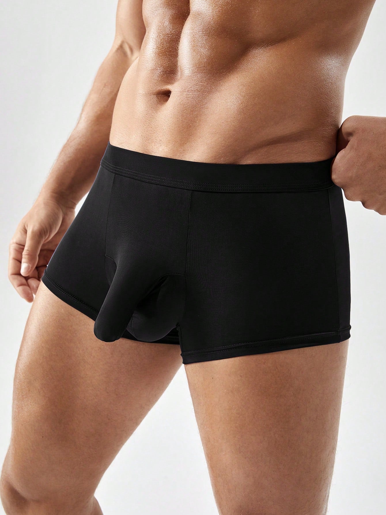 Men’s Solid Color Slim Profile Short Breathable Fabric For Daily Wear