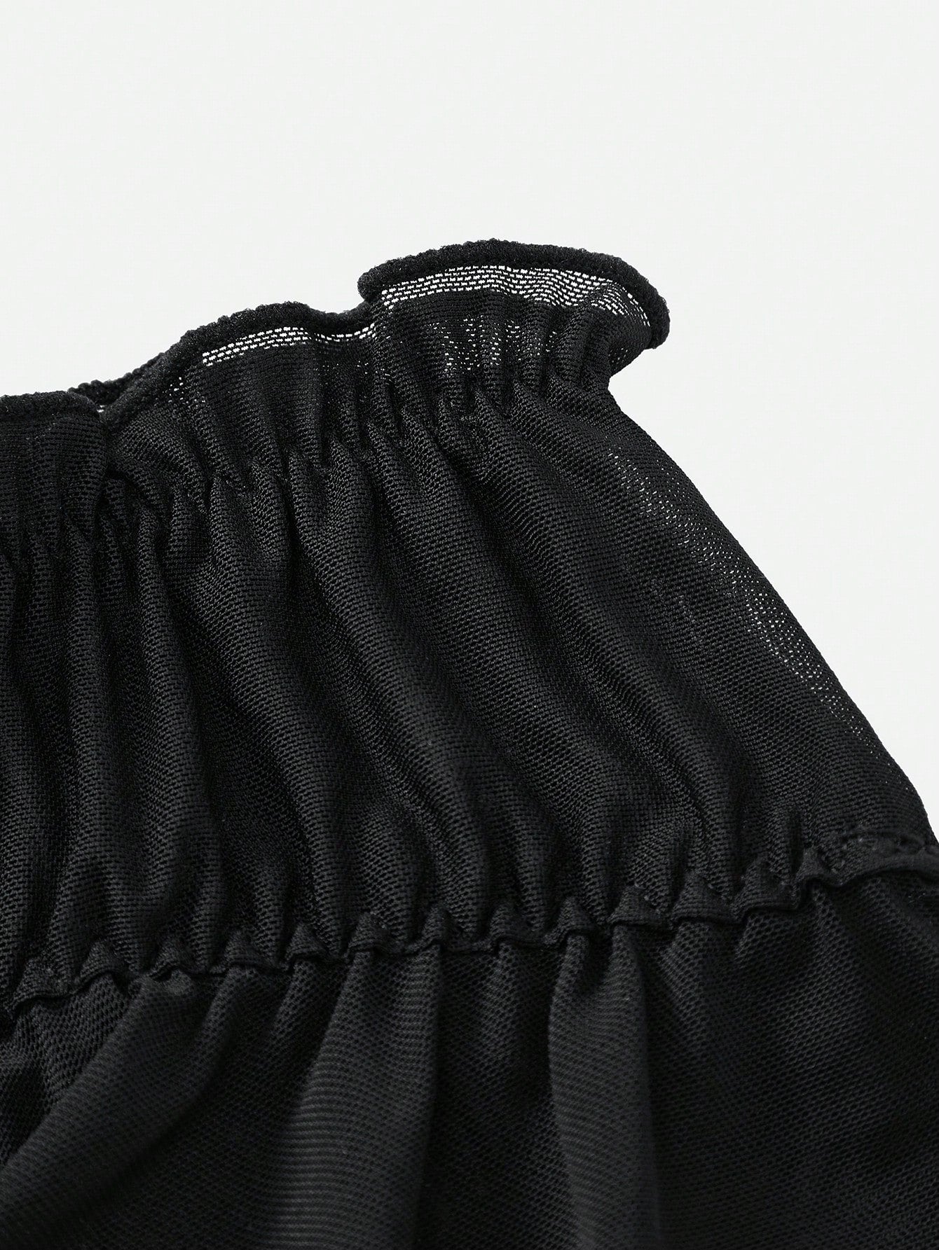 Men’s Mesh Fabric Short With Ruffle Detail, Lightweight Design, For Daily Wear