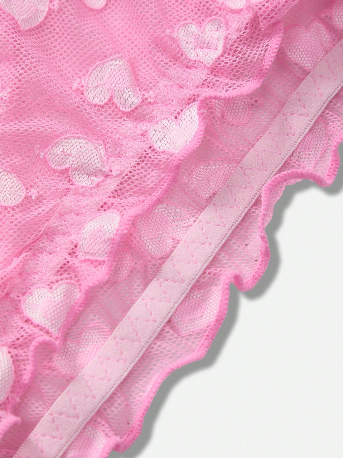 Men’s Printed Pattern Short With Subtle Front Detail For Everyday Wear