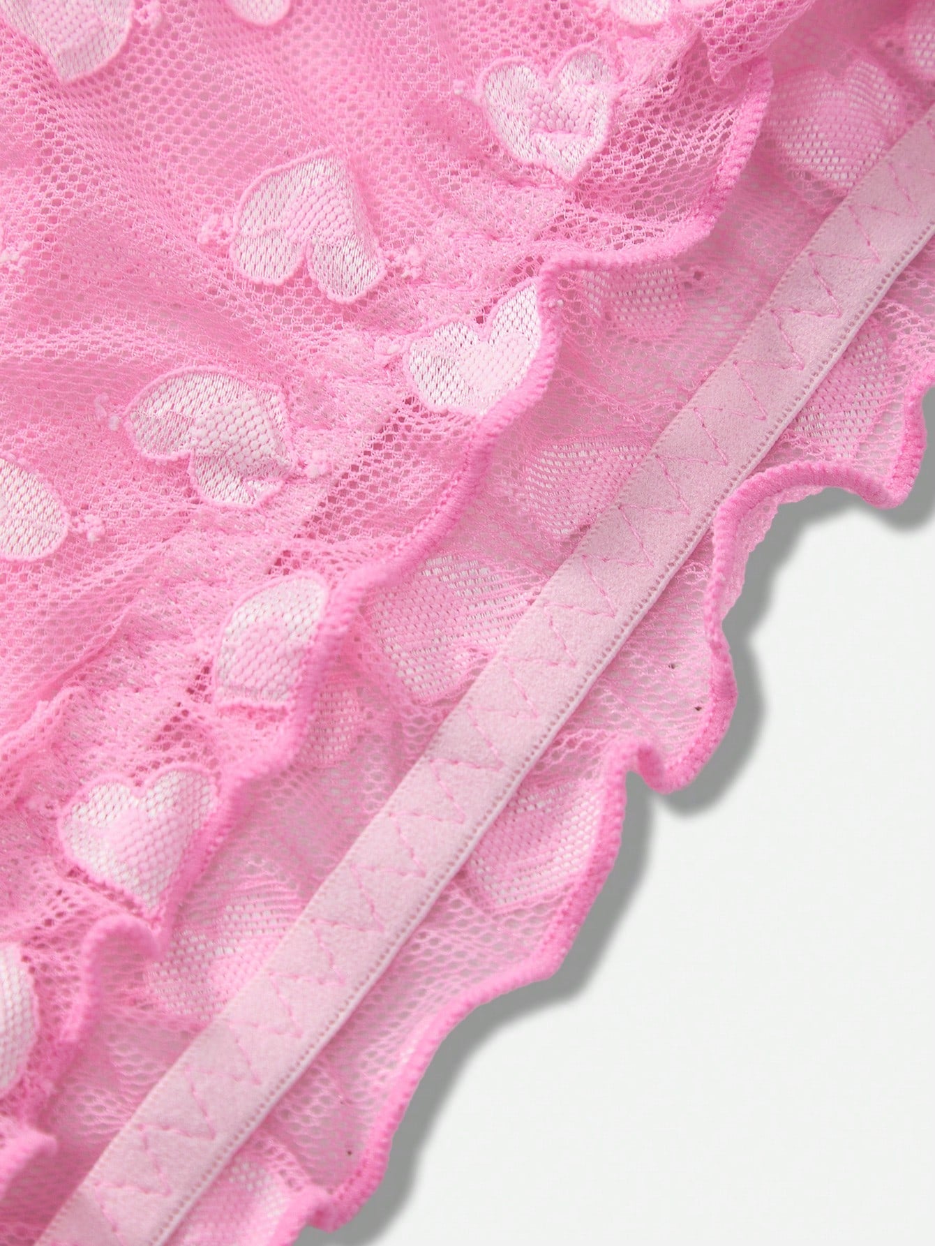 Men’s Printed Pattern Short With Subtle Front Detail For Everyday Wear