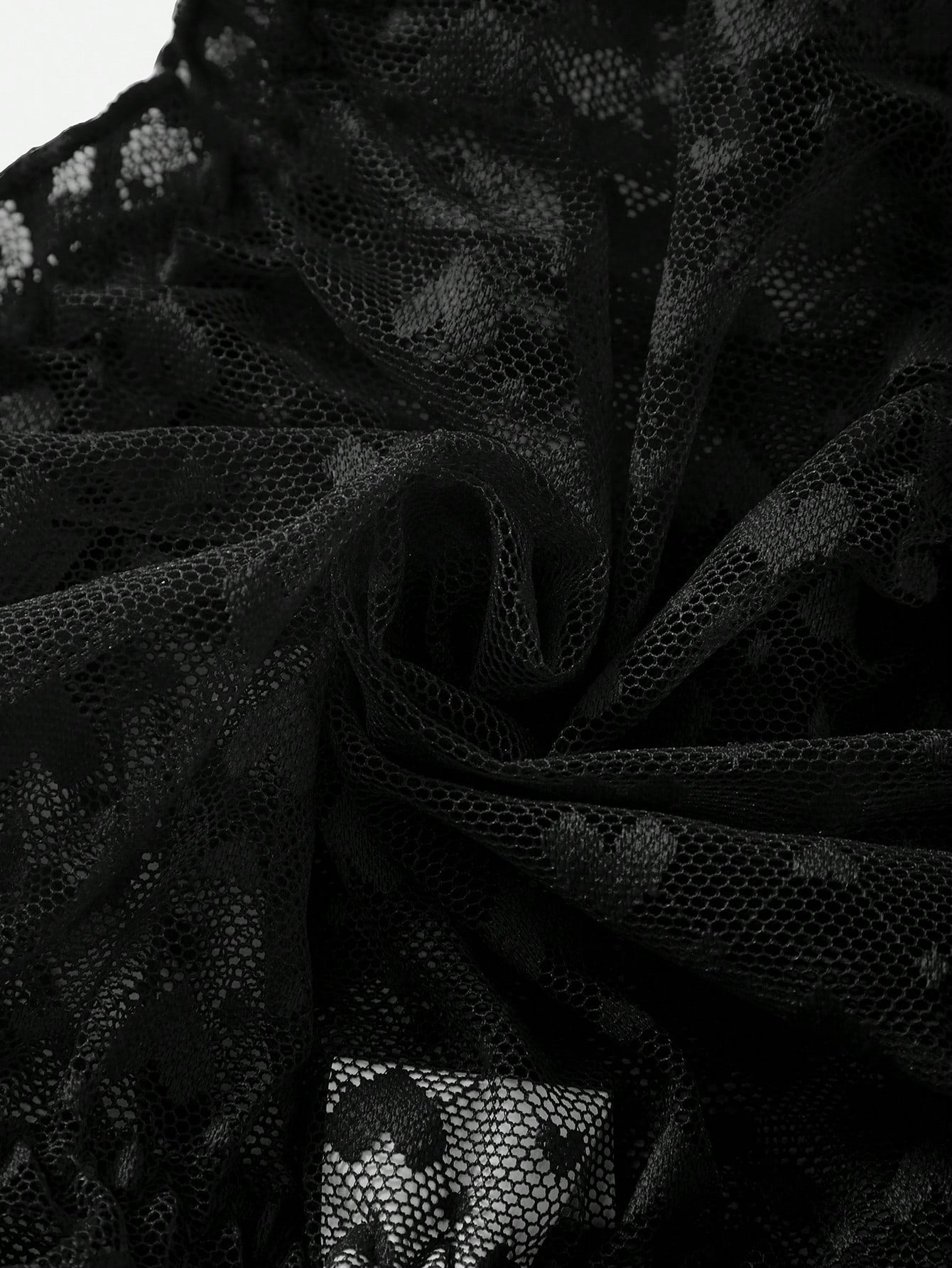 Men’s Heart Pattern Mesh Fabric Short, Lightweight Texture, Simple Design, For Daily Wear