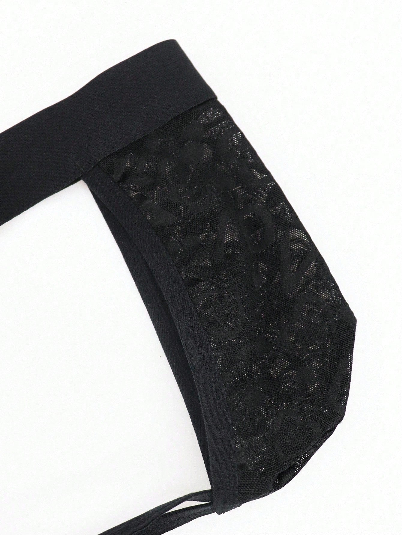 Men’s Solid Color Short with Bow Detail, Lightweight Material, Minimal Design