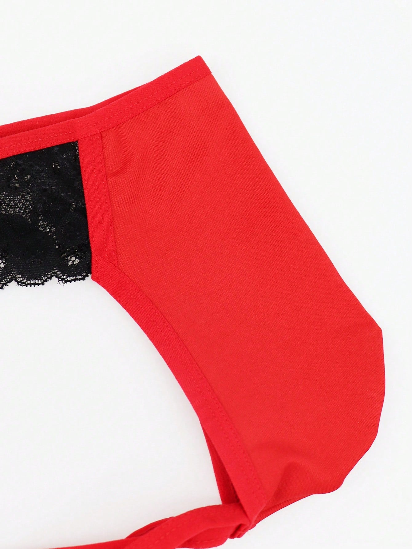 Men’s Contrast Color Lace Patchwork Short, Lightweight Material, Decorative Pattern Detail