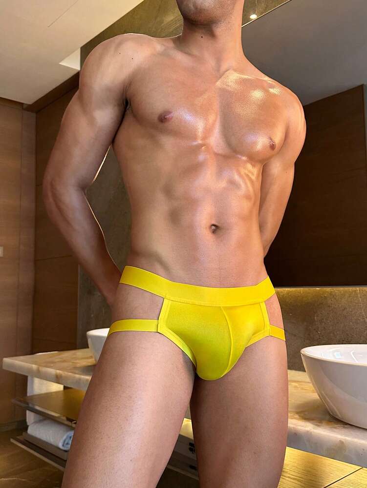 Men’s shorts, Lightweight Stretch Material, Minimal Design, For Daily Styling