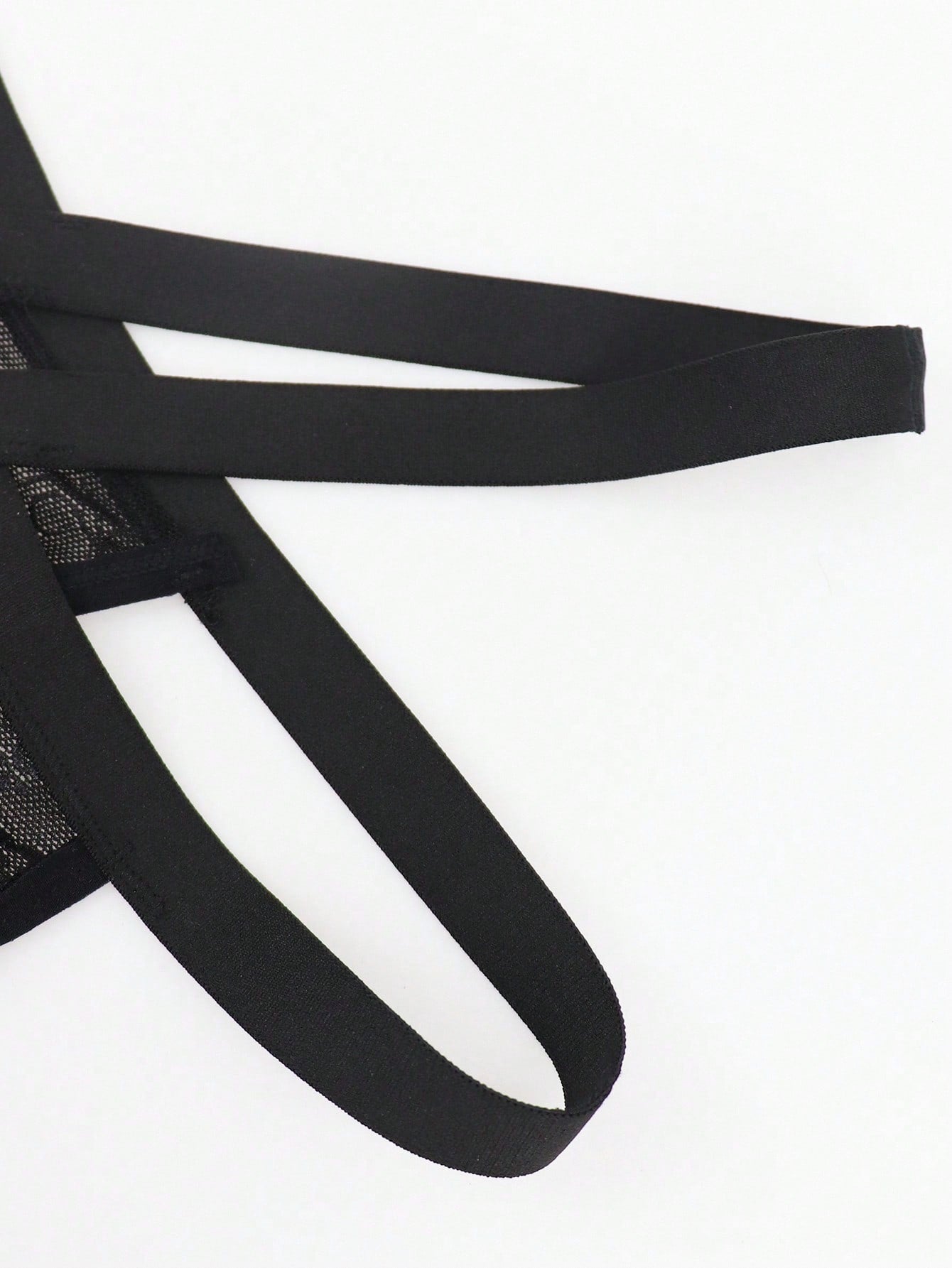 Men’s Solid Color Mesh Fabric Short With Hollow Pattern Detail, Breathable Structure, For Everyday Use