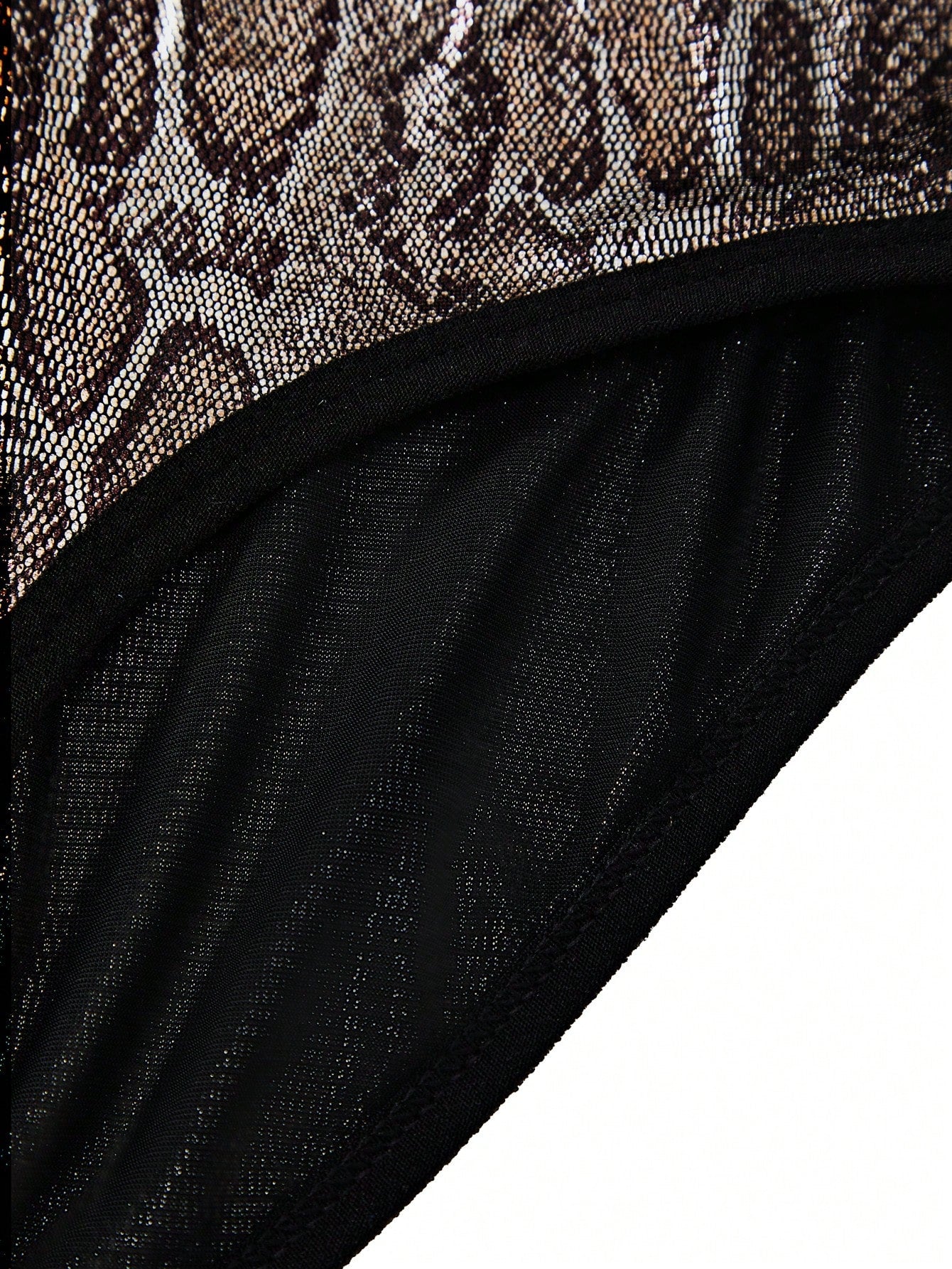 Men’s PU Short with Snakeskin Pattern, Shiny Surface, Smooth Texture