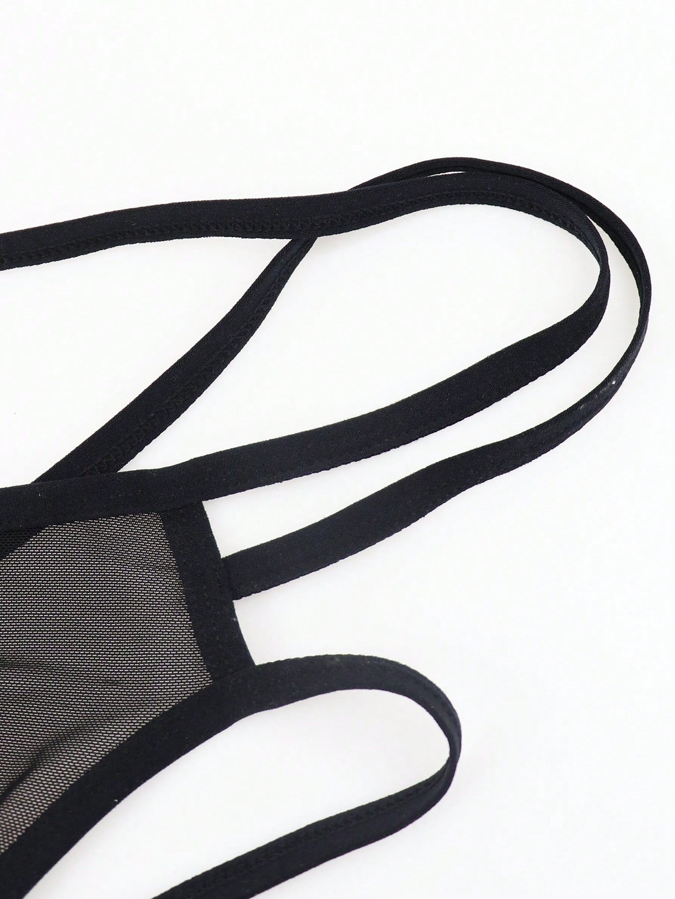 Men's Solid Color Criss Cross Design Briefs