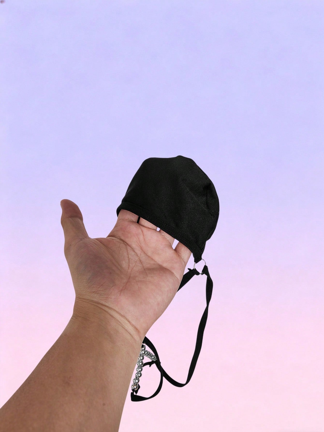 1pc Men’s Black Woven Fabric Short With Metal Bead Accent, Clean Structure, For Daily Wear