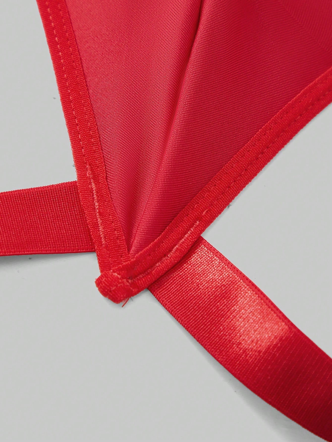 Men’s Contrast Color Mesh Fabric Short With Trim Detail, Lightweight Design, For Daily Wear