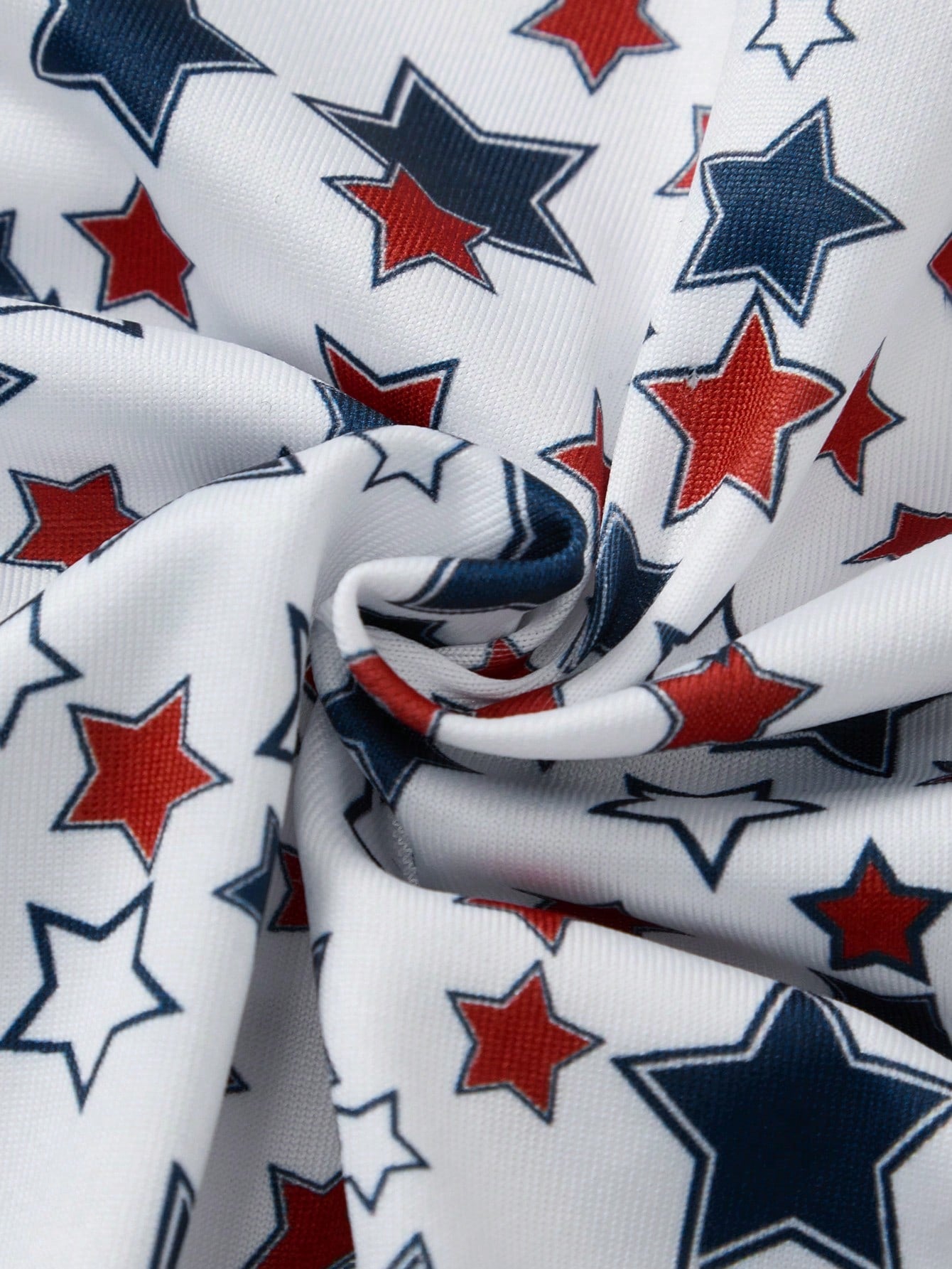 Men’s Star Print Short With Metallic-Style Trim, Clean Design, For Casual Wear