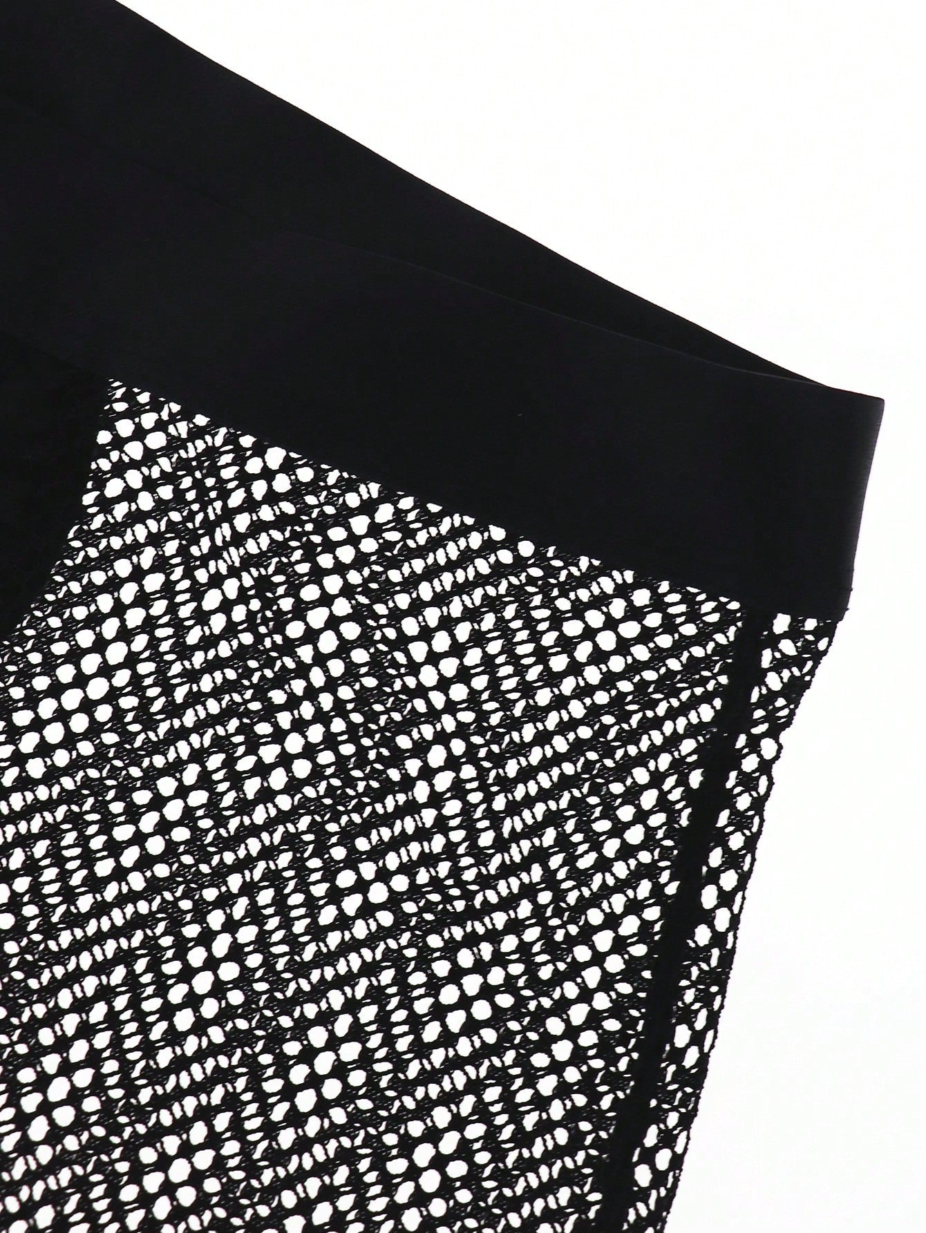 Men’s Solid Color Short, Lightweight Fabric, For Daily Wear