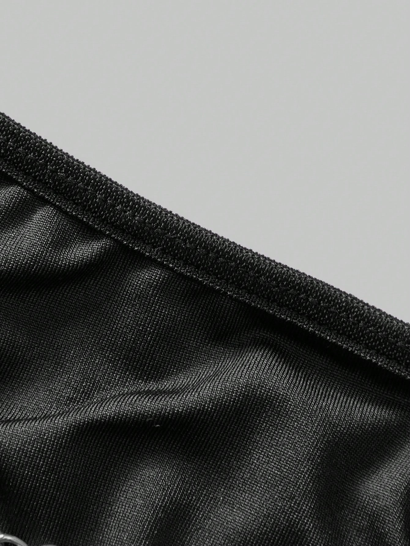 Men’s Short With Chain Accent Detail, Solid Color, Clean Design, For Everyday Use