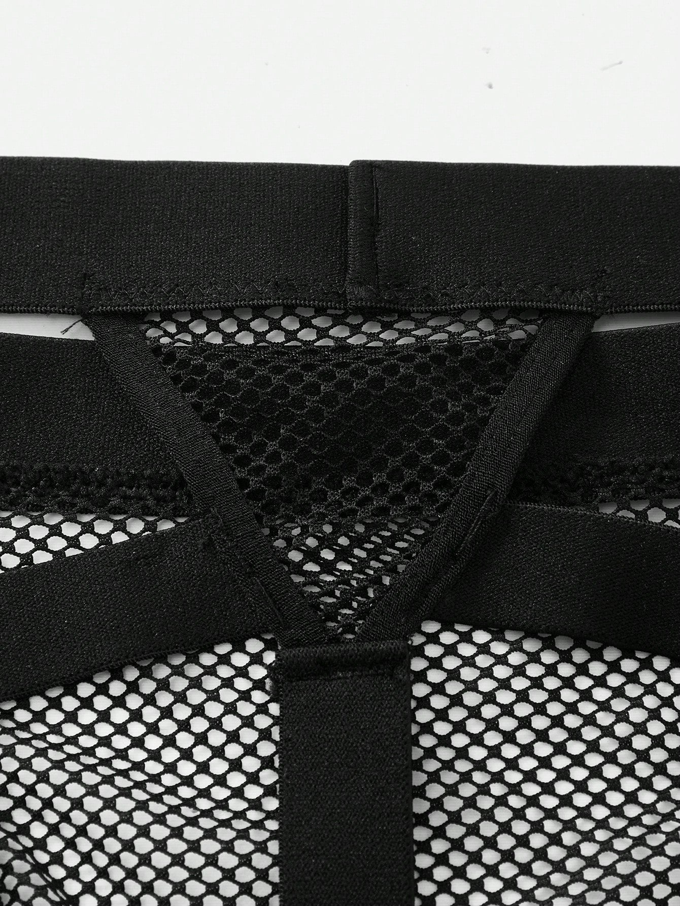 Men’s Solid Color Short Elastic Waist Clean Structure For Everyday Wear