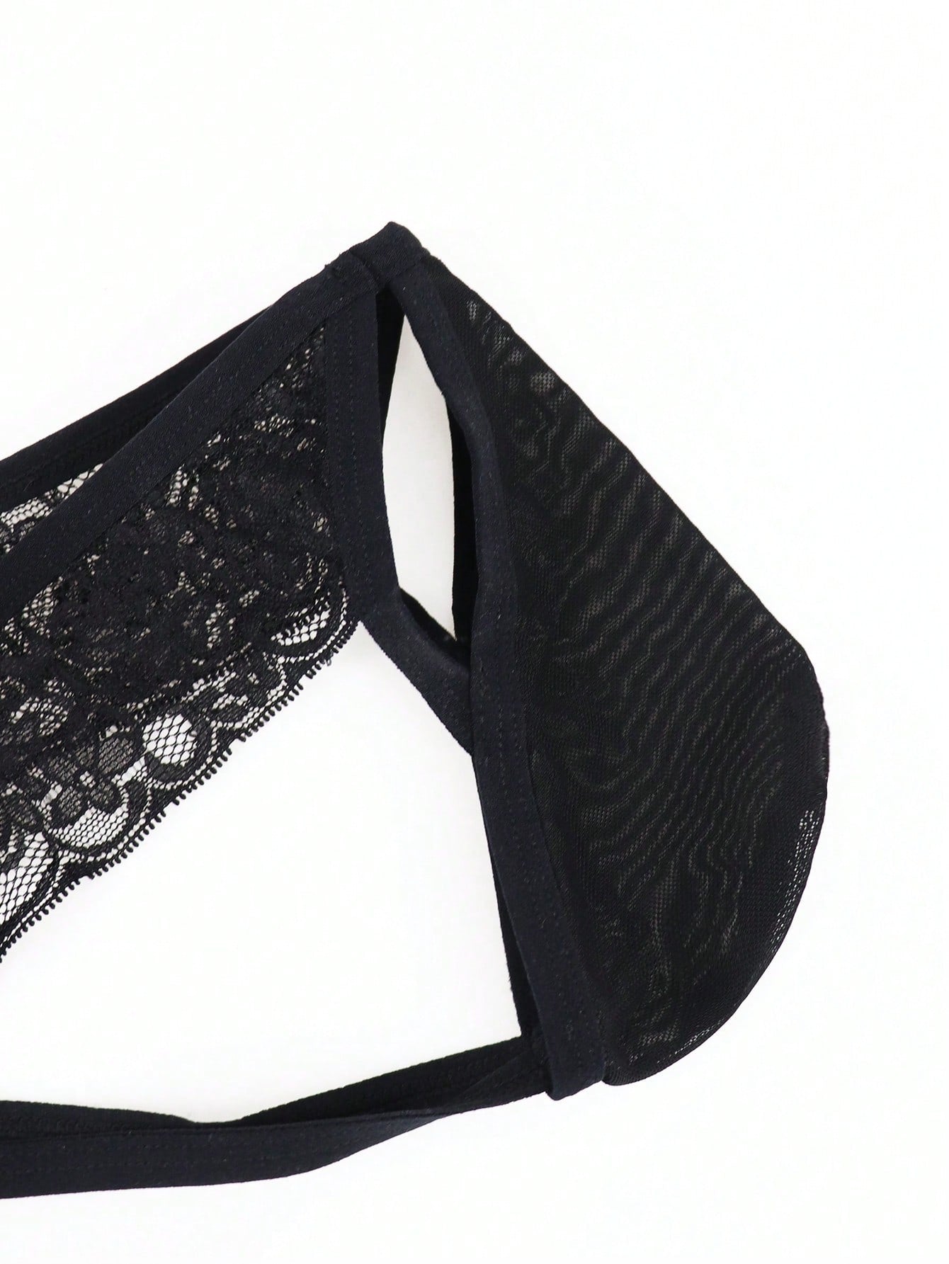 Men’s Mesh Fabric Short With Trim Detail, Clean Construction, For Casual Wear