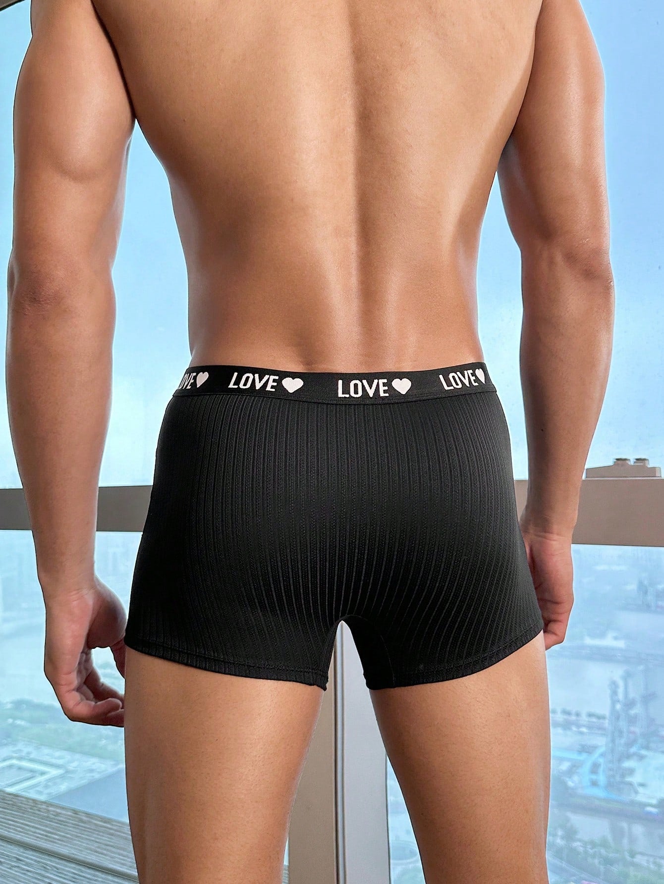 Men’s Mesh Patchwork Short With Letter And Heart Pattern For Daily Styling