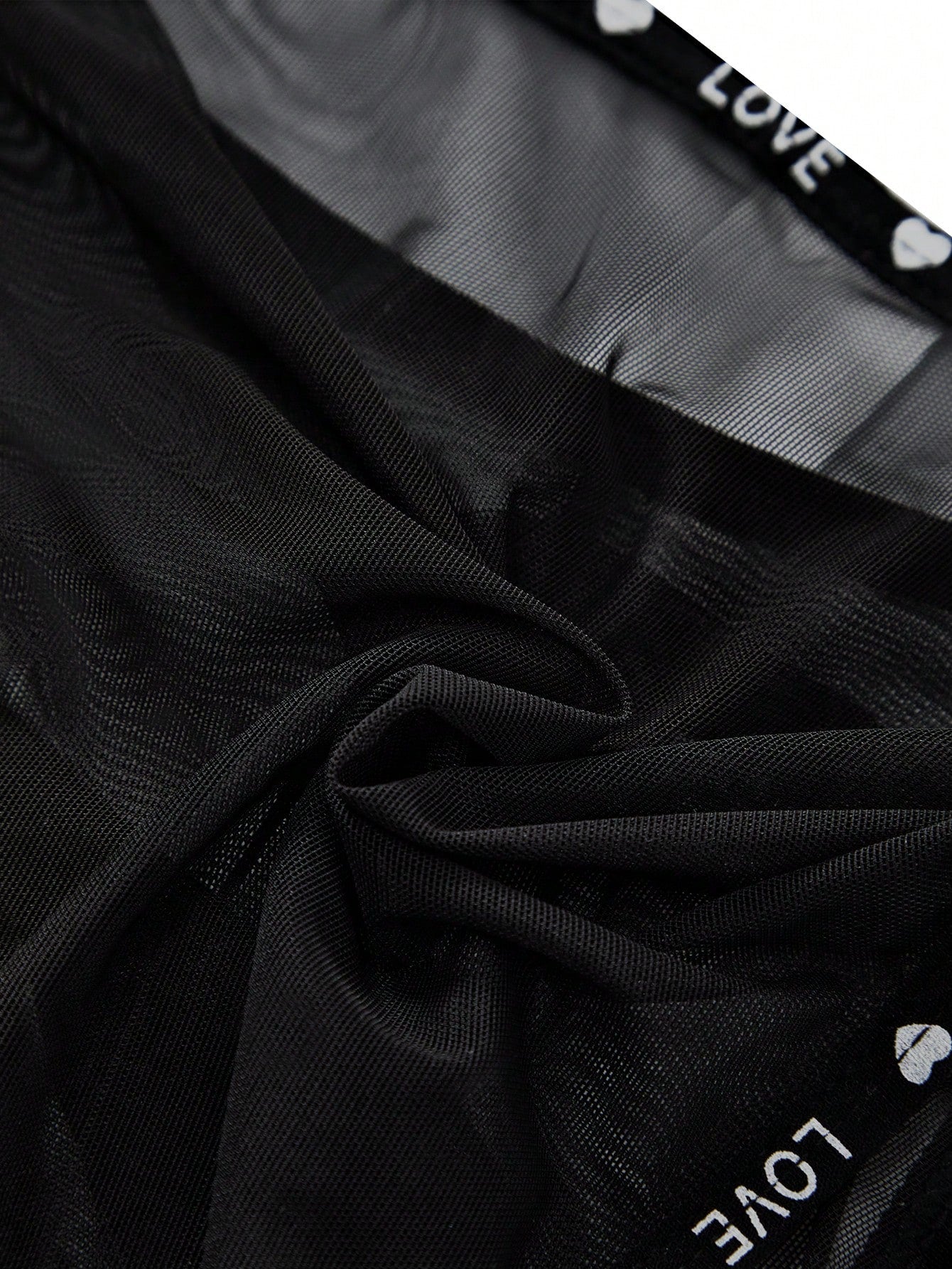 Men’s Printed Fabric Short With Pocket Detail, Neutral Design, For Everyday Wear