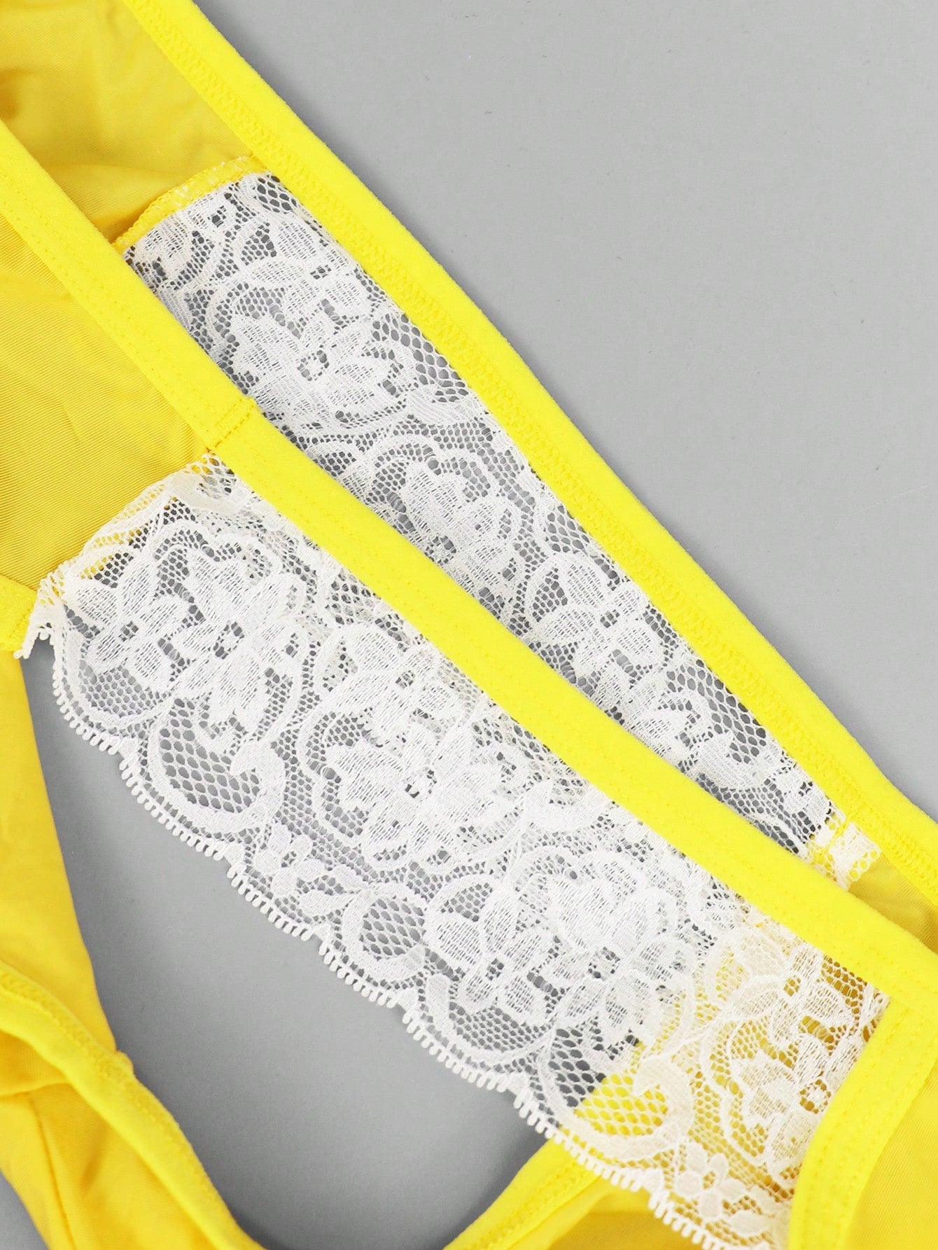 Men’s Yellow Fabric Short with Lace Waist Detail, Lightweight Material, Clean Design, Casual Style