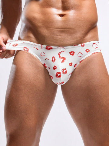 Men’s Triangle Cut Short Neutral Color Lip Pattern Detail For Daily Wear