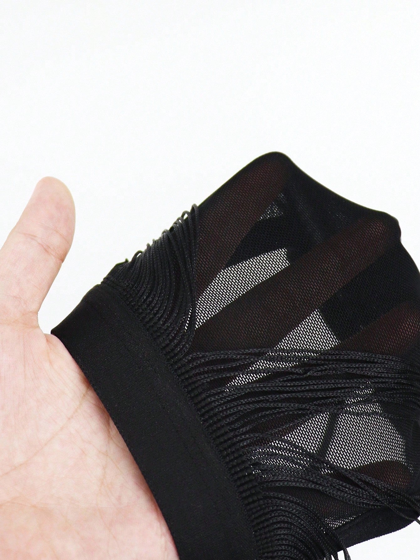 Men’s Solid Color Short with Fringe Detail, Lightweight Material, Simple Fashion Style