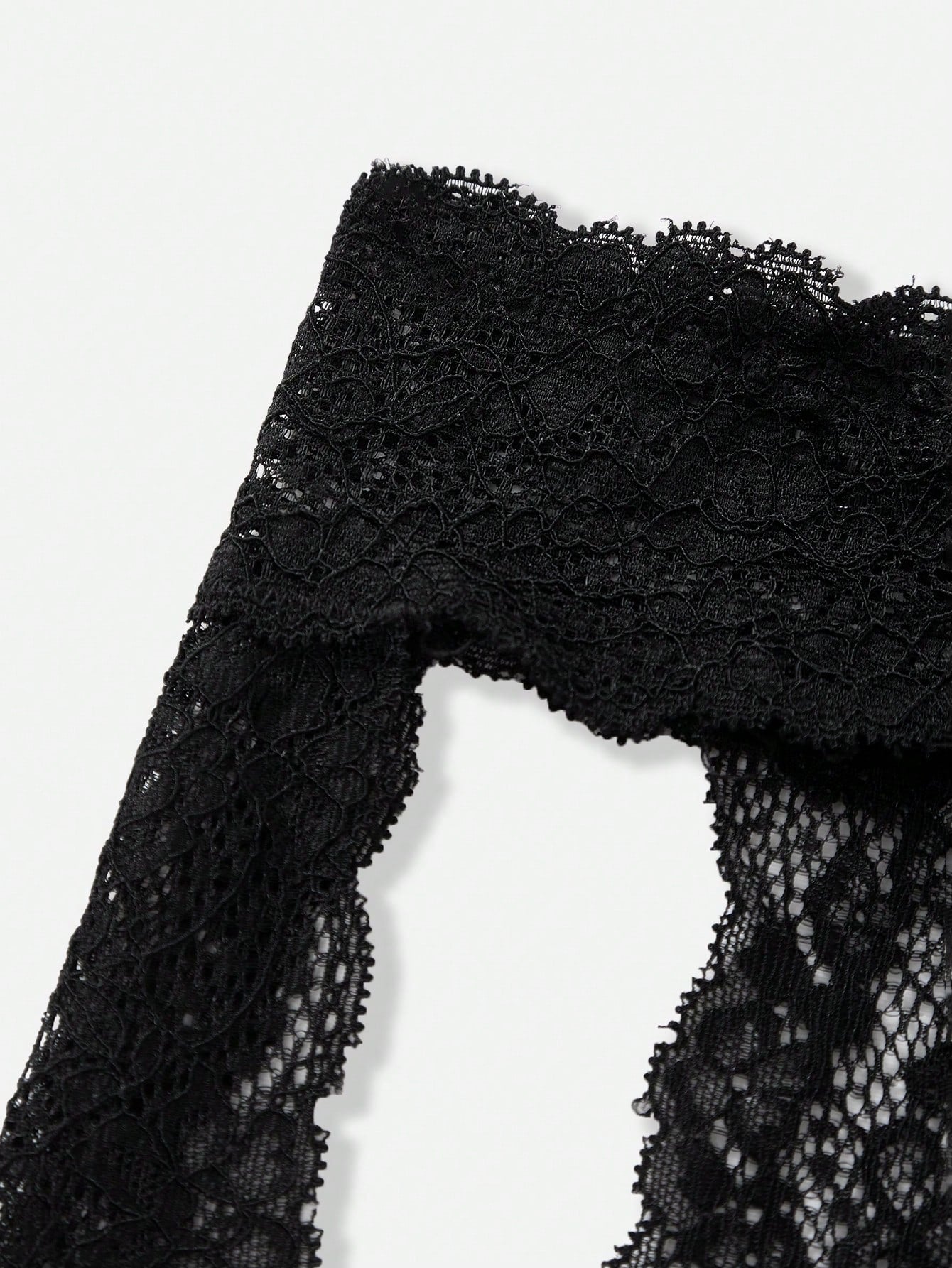 Men’s Black Short Low Waist Simple Structure For Daily Wear