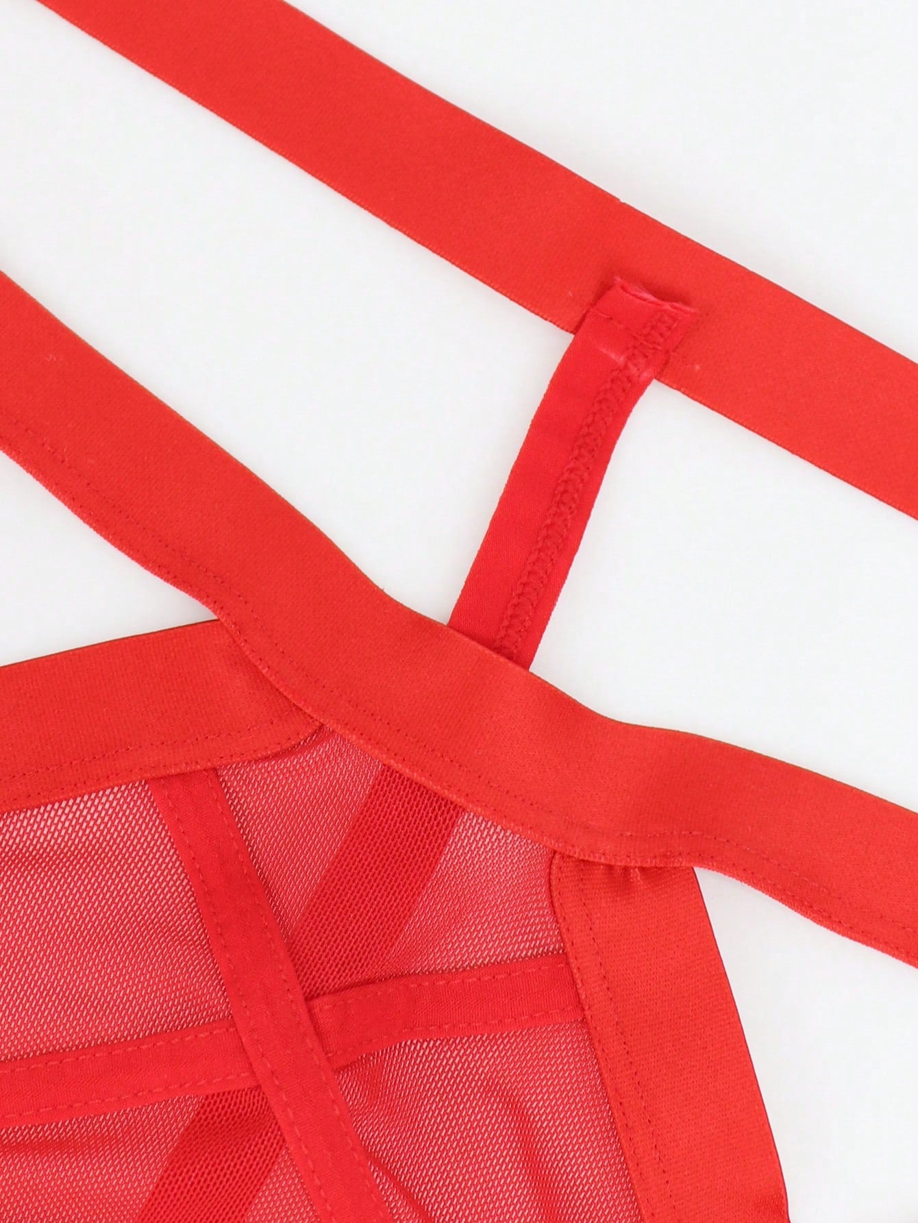 1pc Men’s Red Mesh Short with Detail, Lightweight Fabric, Simple Structure