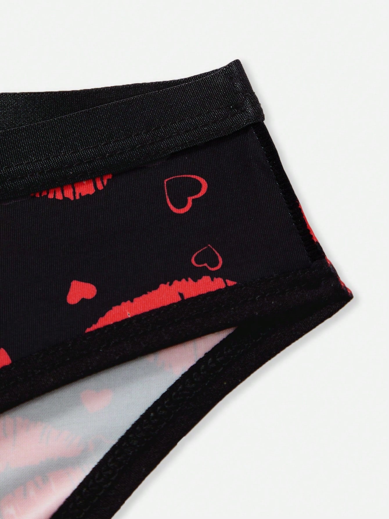 1pc Men’s Mesh Fabric Short With Lip Print Detail, Lightweight Design, For Casual Wear