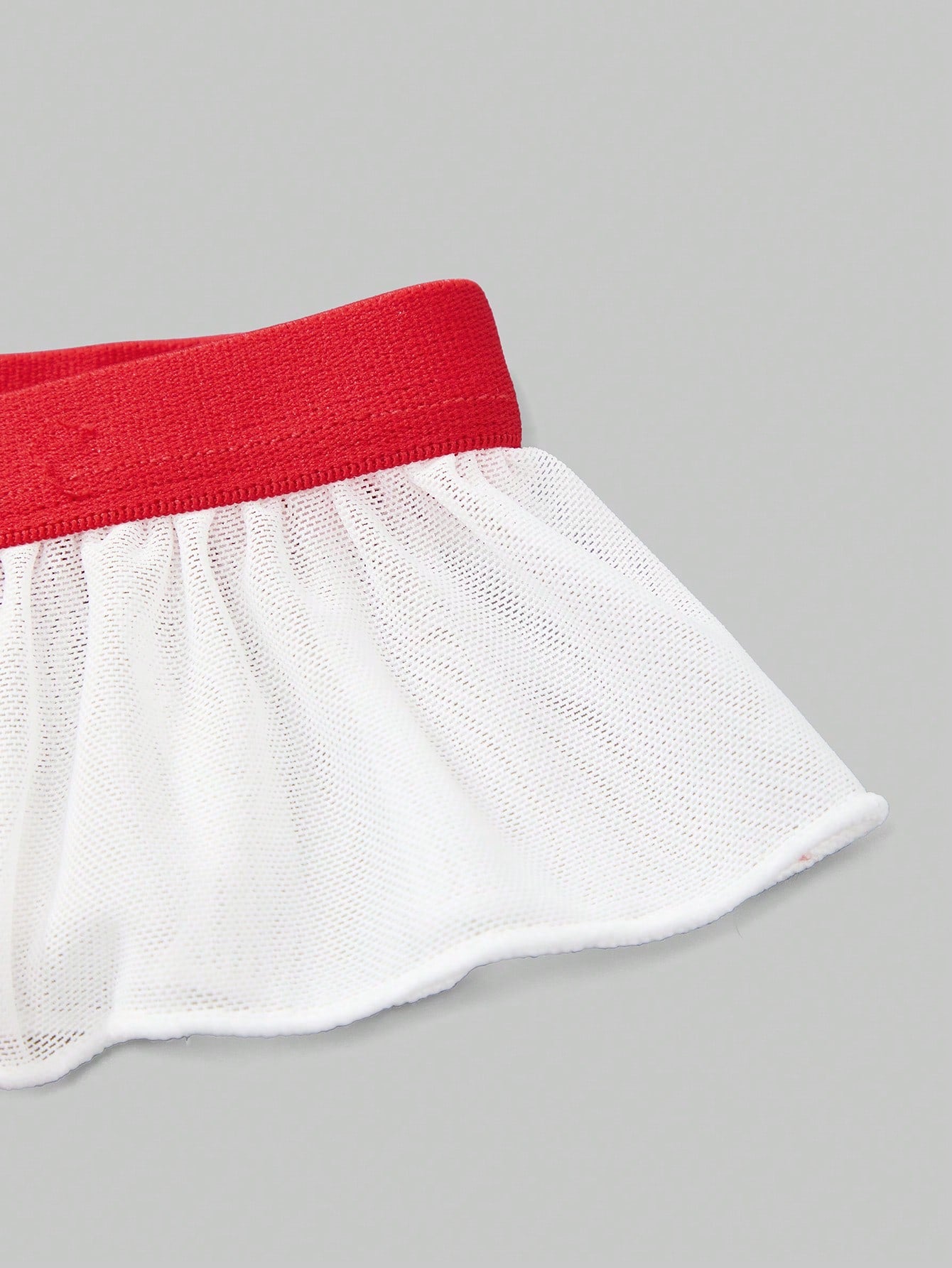 Men’s Contrast Color Mesh Fabric Short With Trim Detail, Lightweight Design, For Daily Wear