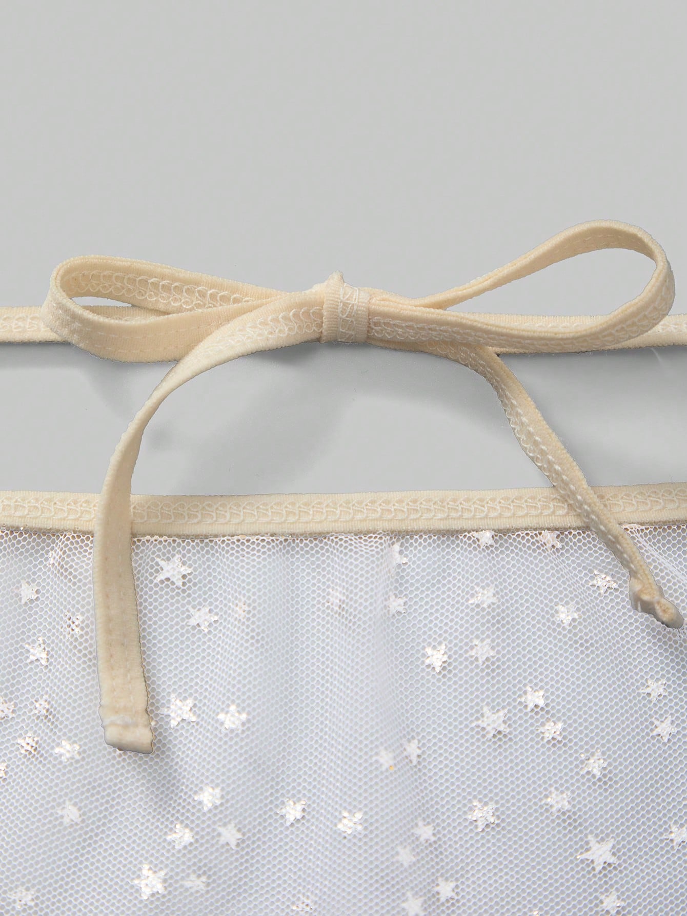 1pc Men’s Mesh Fabric Short, Lightweight Texture, Simple Design, For Daily Wear