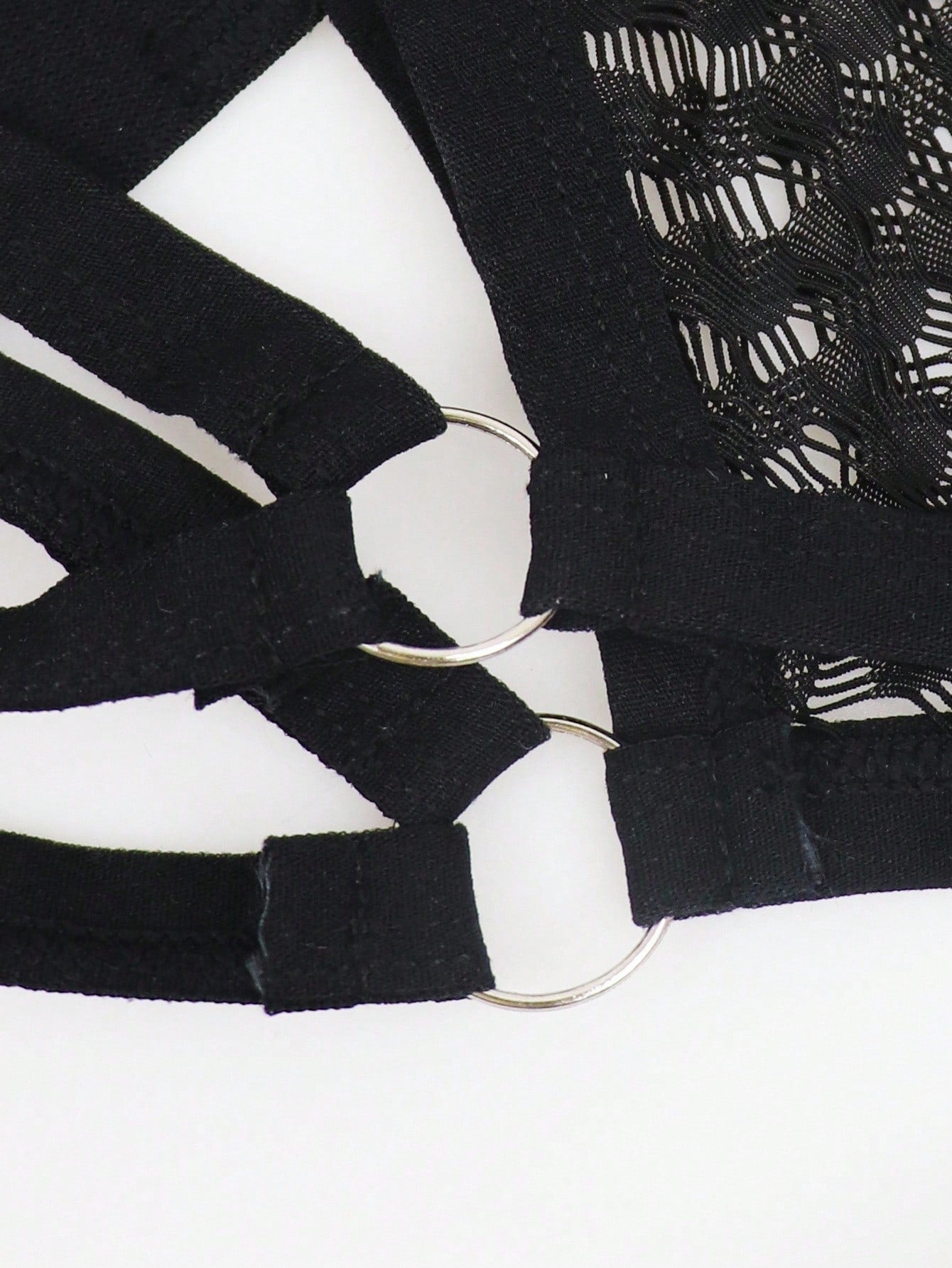 Men’s Solid Color Short with Mesh Detail, Lightweight Material, Simple Everyday Style