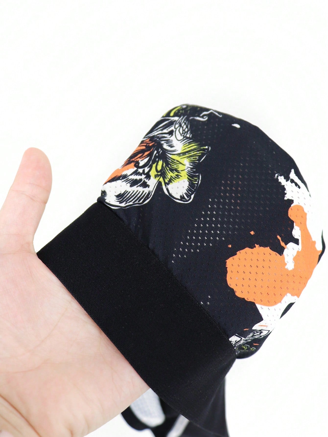 Men’s Mid-Rise Short, Lightweight Fabric, Flexible and Comfortable Wear