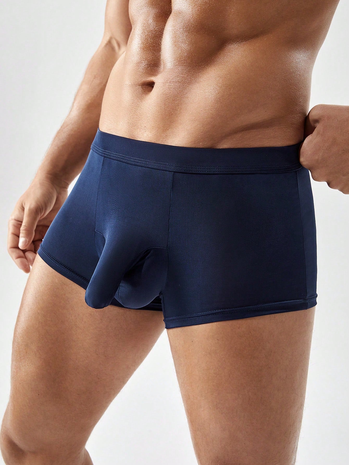 Men’s Solid Color Slim Profile Short Breathable Fabric For Daily Wear