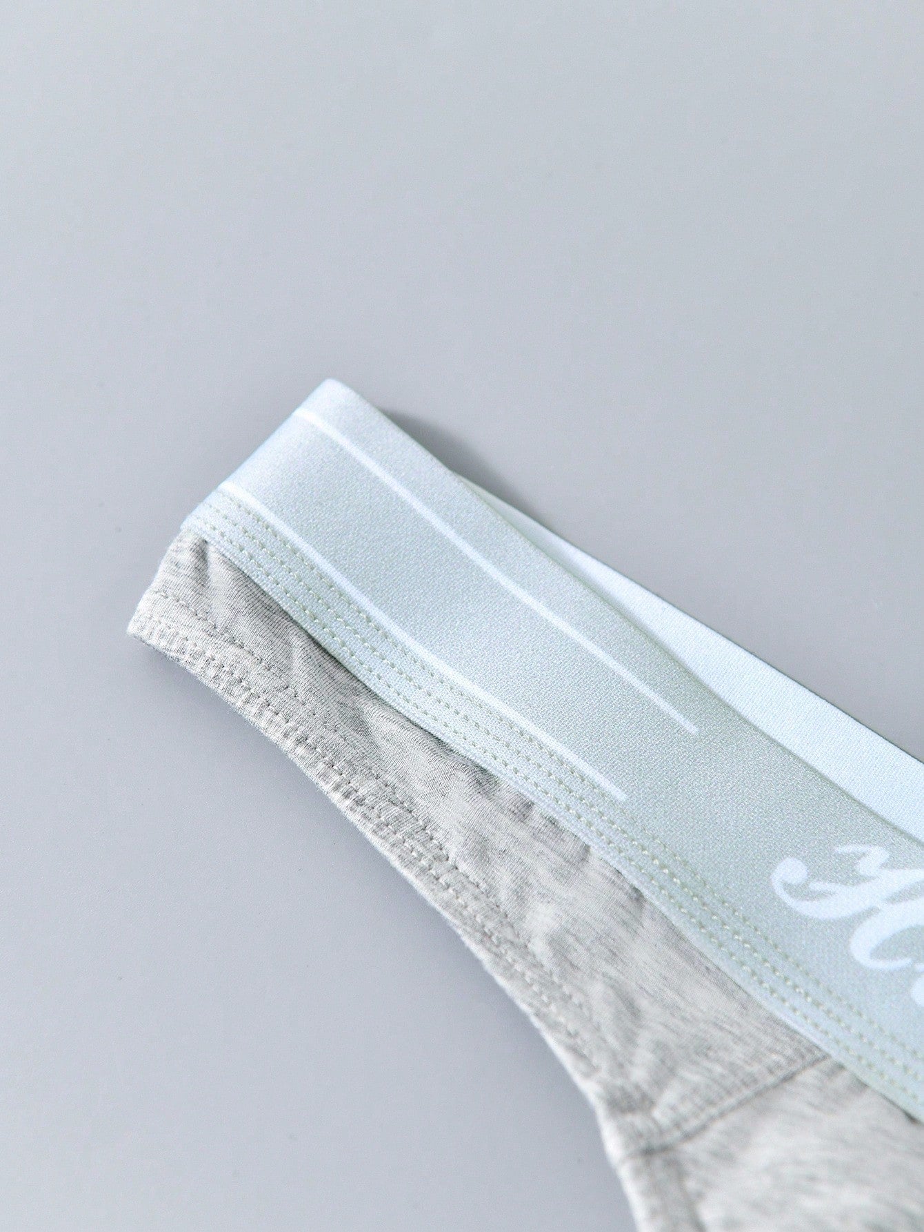 Men’s Elastic Soft Fabric Short Lightweight Structure For Daily Styling