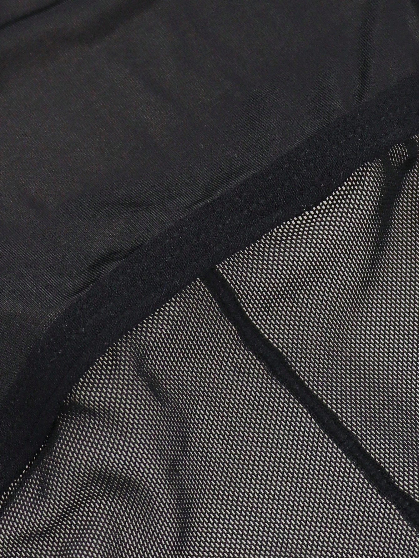 Men’s One-Piece Style Short With Mesh Fabric, Lightweight Structure, For Everyday Use