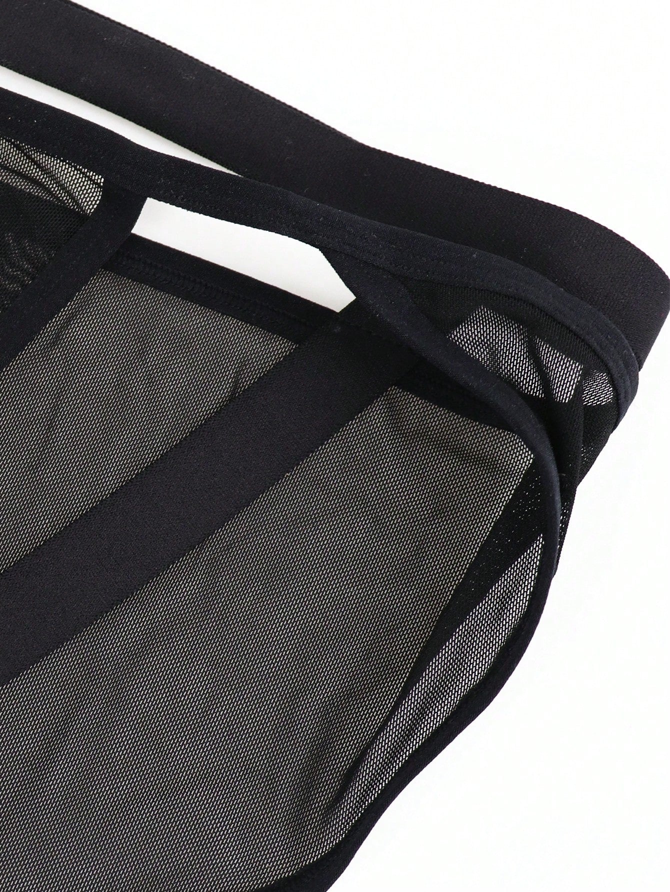 1pc Men’s Mesh Short, Lightweight and Breathable Fabric, Clean Waist Design