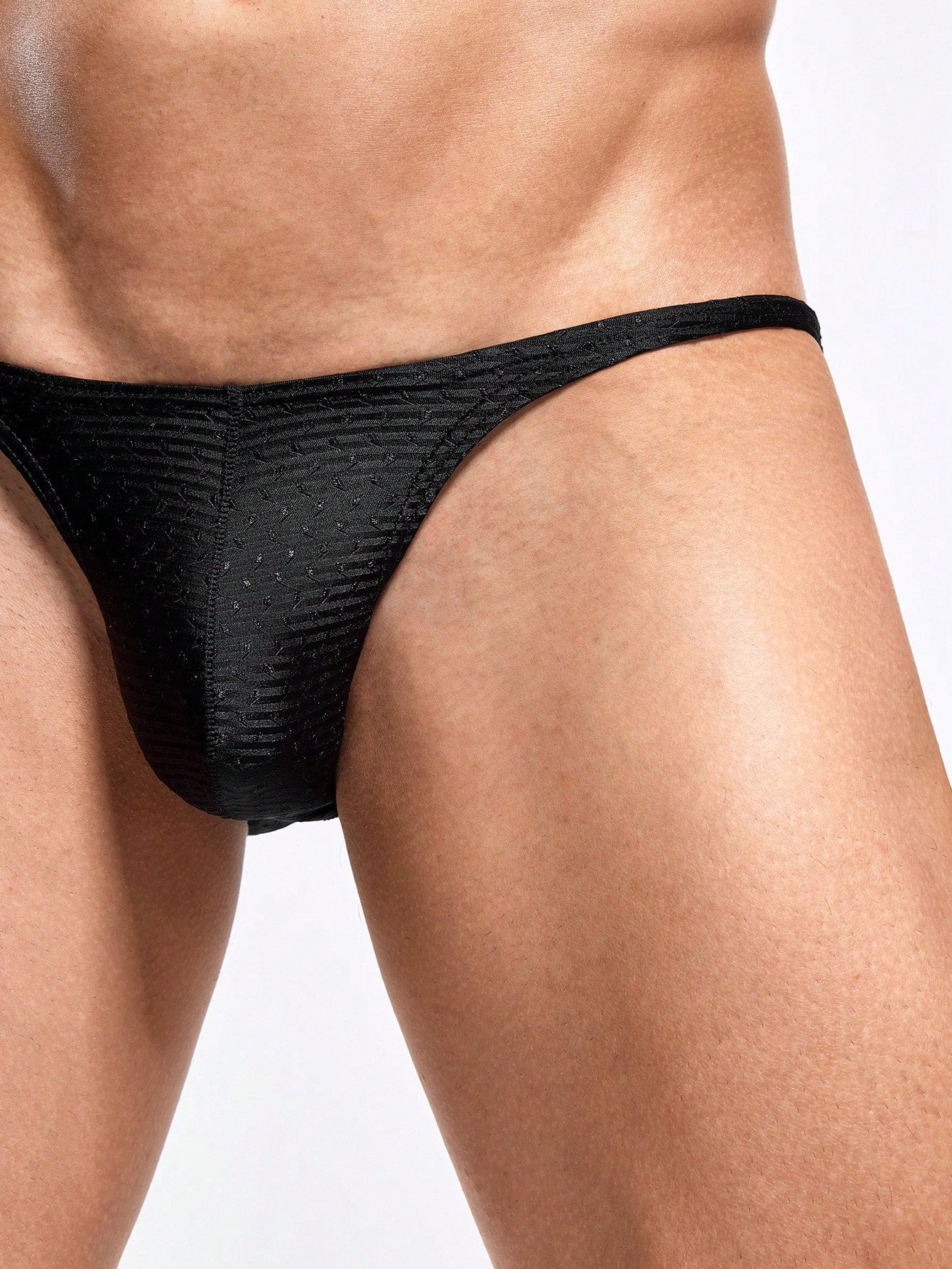 Men’s Solid Color Simple Short Neutral Design For Everyday Use